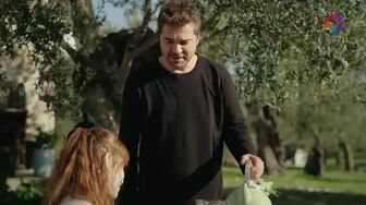 مسلسل رجل العصا الحلقة 4